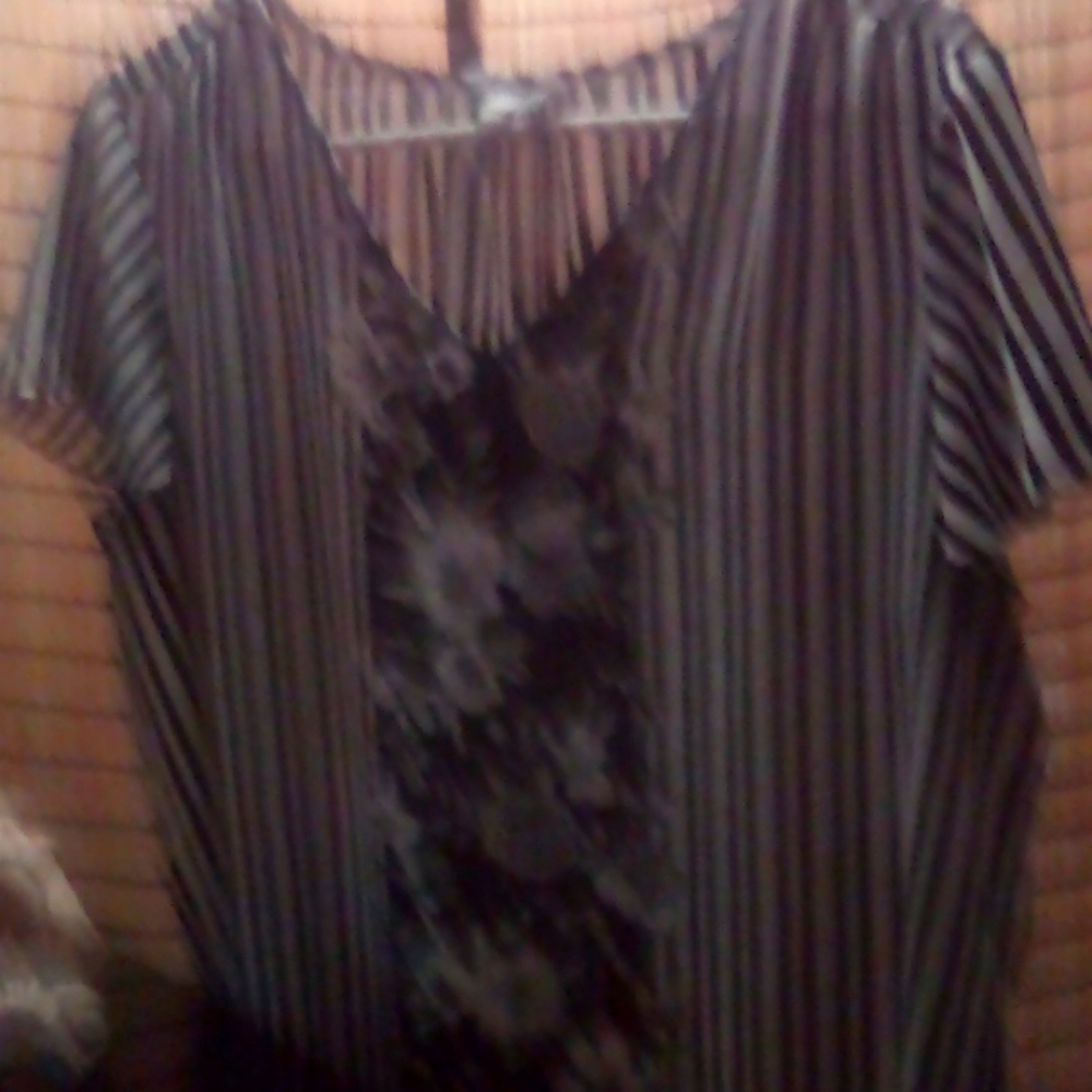 An Elle blouse size medium
